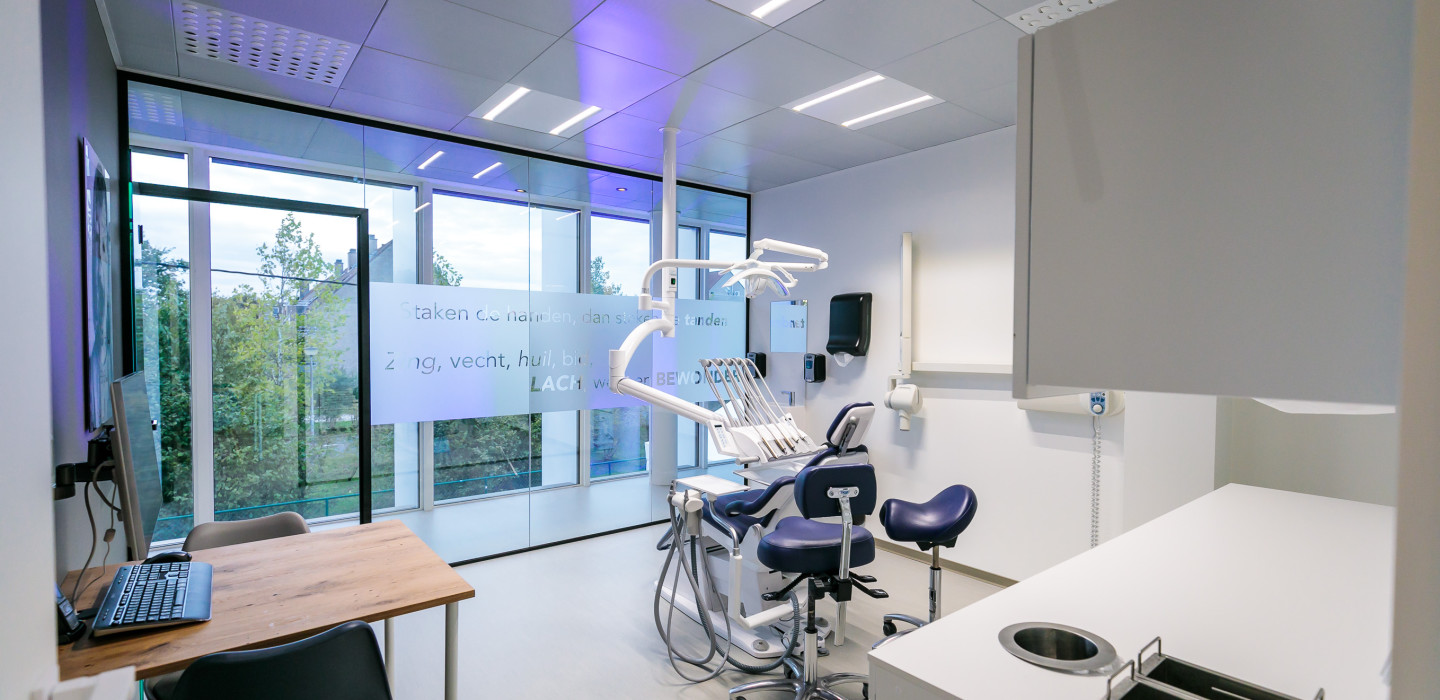 Behandelkamer van Benedenti tandartspraktijk in Herentals